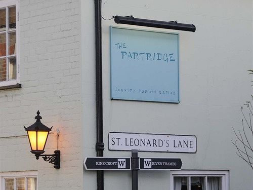 The Partridge Inn Wine Bar & Restaurant Wallingford Dış mekan fotoğraf